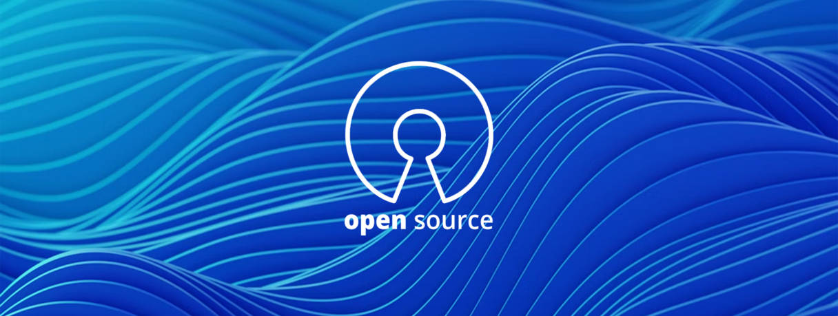 Open-Source-Logo auf blauem, wellenförmigem Hintergrund